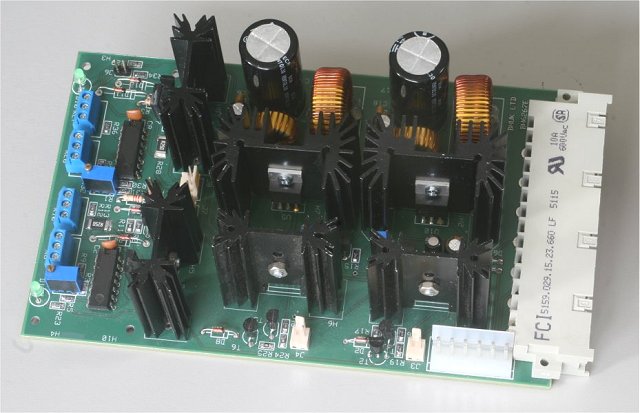 Two-channel regulated variable power supply